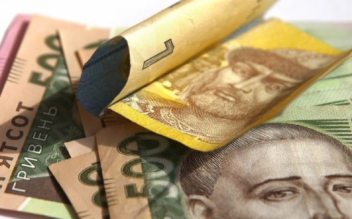 Пенсії в Україні зростуть: кого торкнеться підвищення виплат