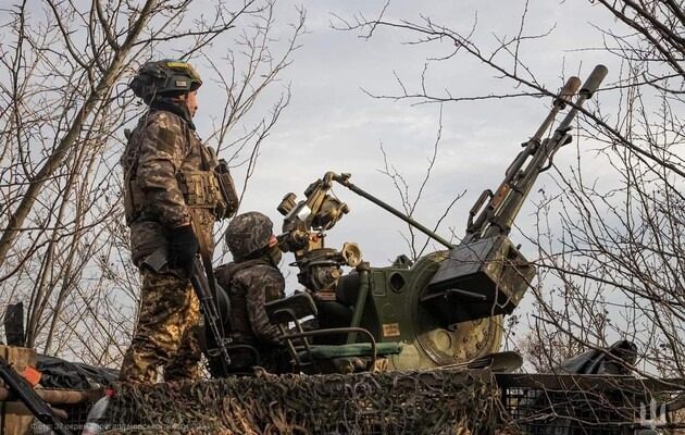 Окупантів заблокували у великому місті: військовий про поразку ворога
