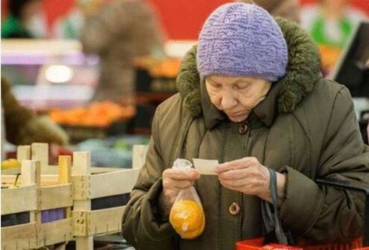 Украинка рассказала о новой схеме обмана в супермаркетах