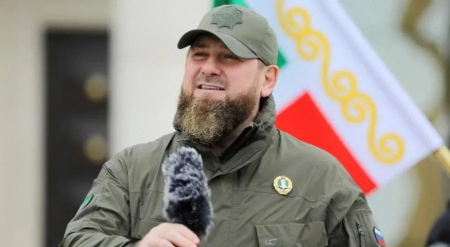 Кадиров вперше після чуток про хворобу з’явився на людях (відео)
