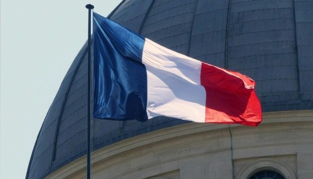 США больше не союзники: во Франции всерьез рассматривают выход из НАТО