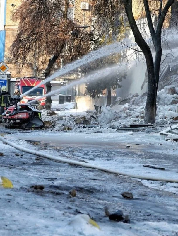Максим Галкін показав наслідки війни в Україні та публічно засудив дії російської влади 4 Максим Галкін показав наслідки війни в Україні та публічно засудив дії російської влади