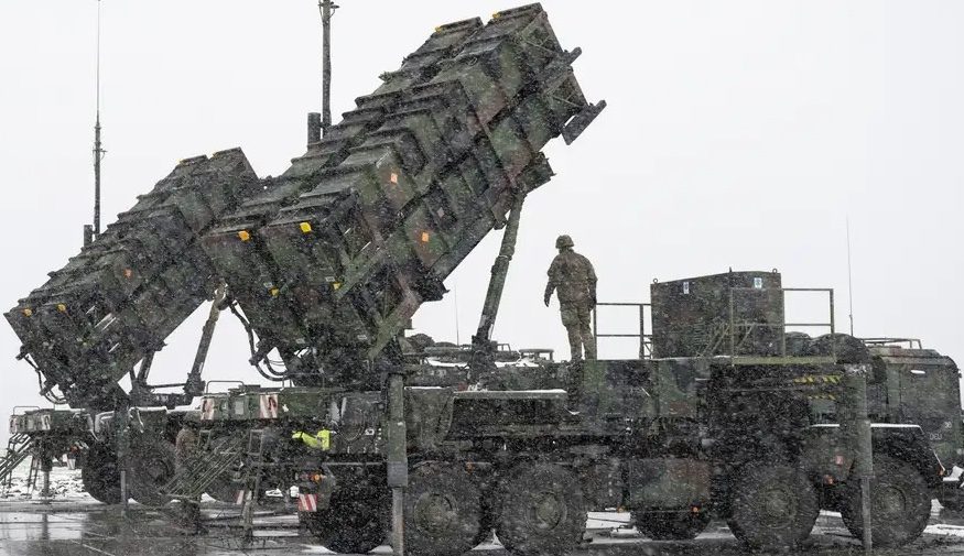 «Блукаючий» Patriot: експерт розповів про втрату РФ літаків ➤ Главное.net