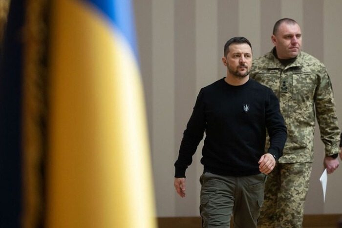 Зеленский ответил военным, которые просили не увольнять Малюка