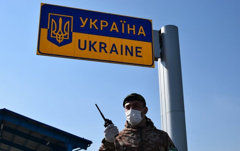 Після допиту на кордоні: яка доля супутниці італійця, що вихваляв Путіна ➤ Prozoro.net.ua
