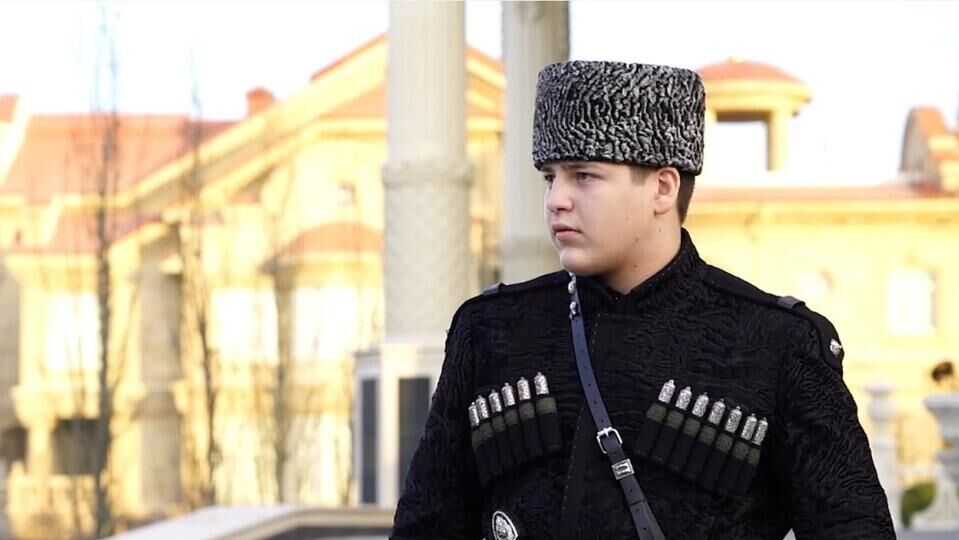 Малоизвестные факты об Адаме Кадырове, попавшем в серьезное ДТП (фото)