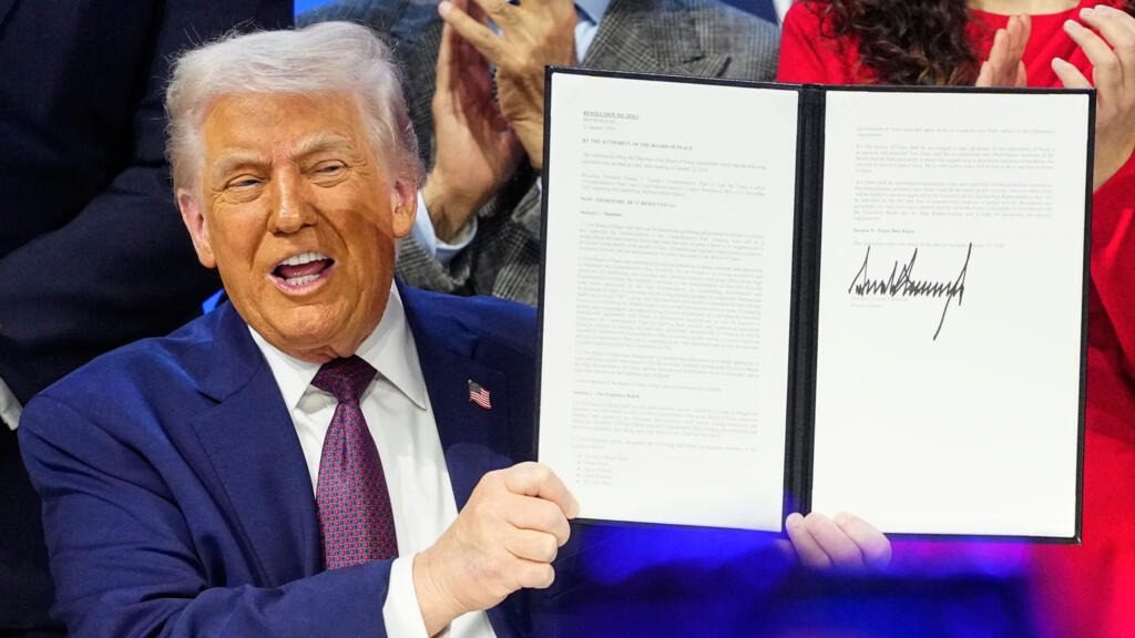 «Татусь» Трамп ошелешив Європу і вколов Росію: що сказав