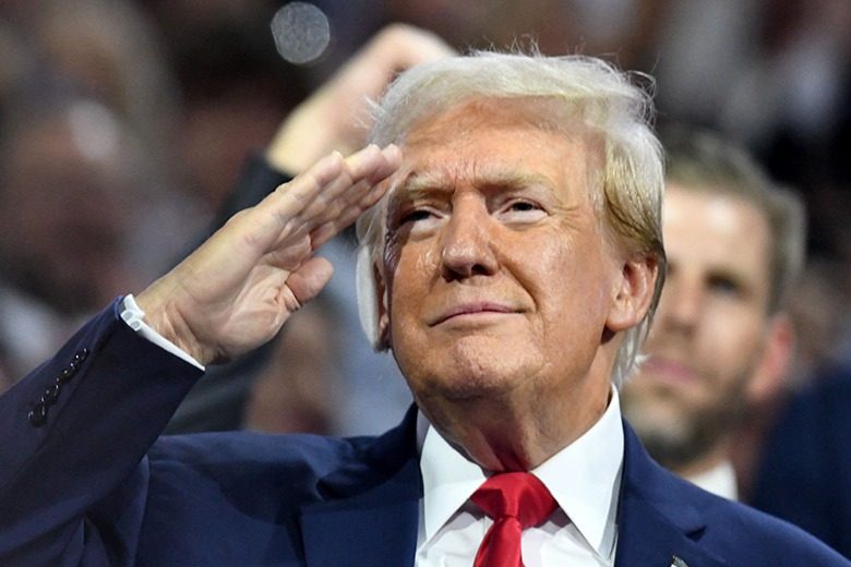 Шанований лікар із США вимагає встановити реальний стан Трампа