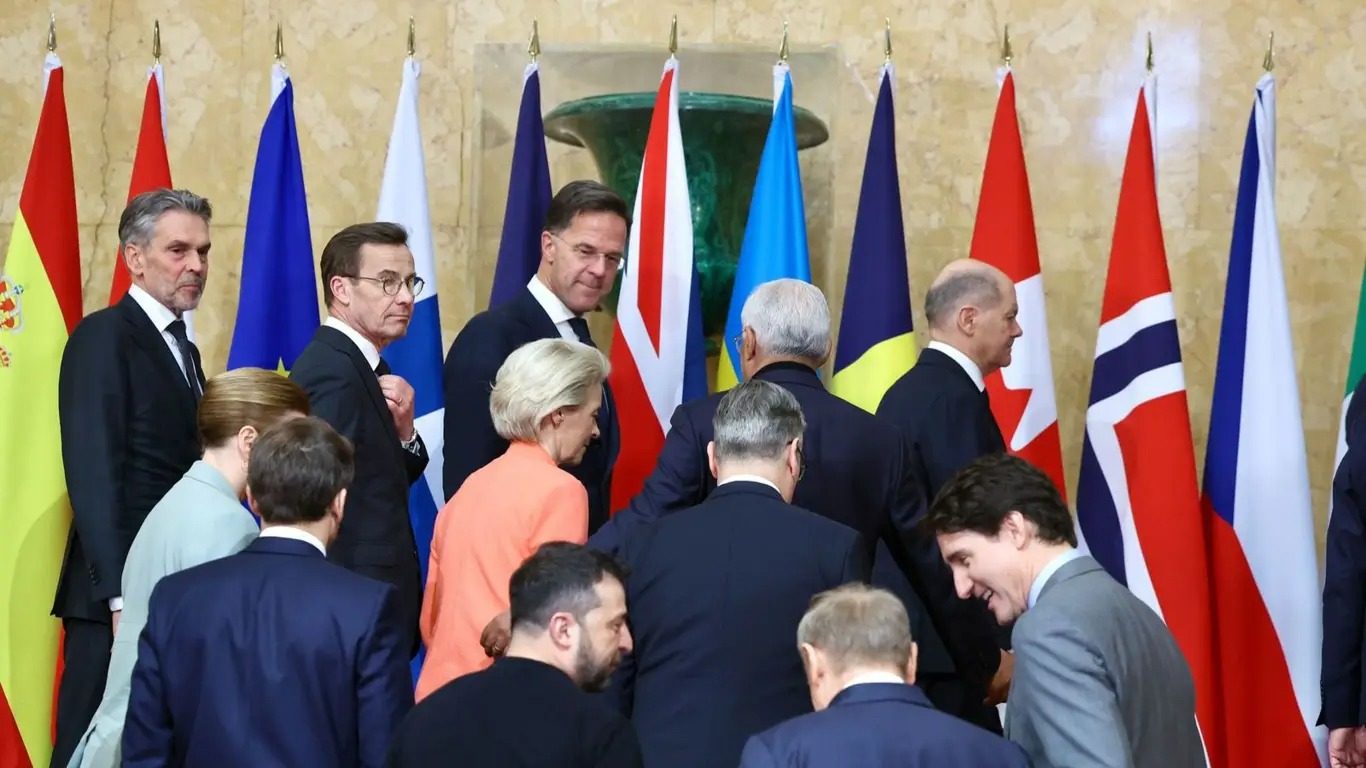 Коаліція охочих перегляне план підтримки України