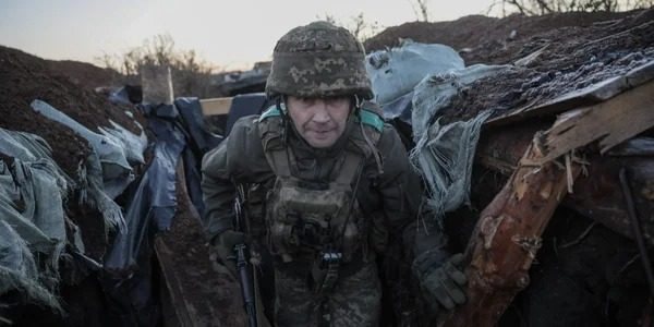 Вывод войск с Донбасса: какая ловушка стоит за требованиями РФ