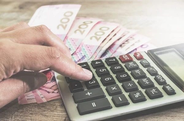 Українців звільнили від сплати важливого податку