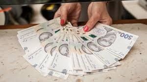 Частині пенсіонерів запропонували виплатити по 42 тисячі: кому і навіщо