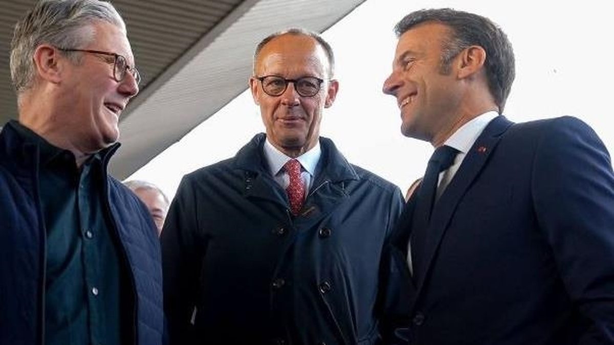 Міжнародні переговори у Парижі: Зеленський і «Коаліція охочих» готуються до зустрічі