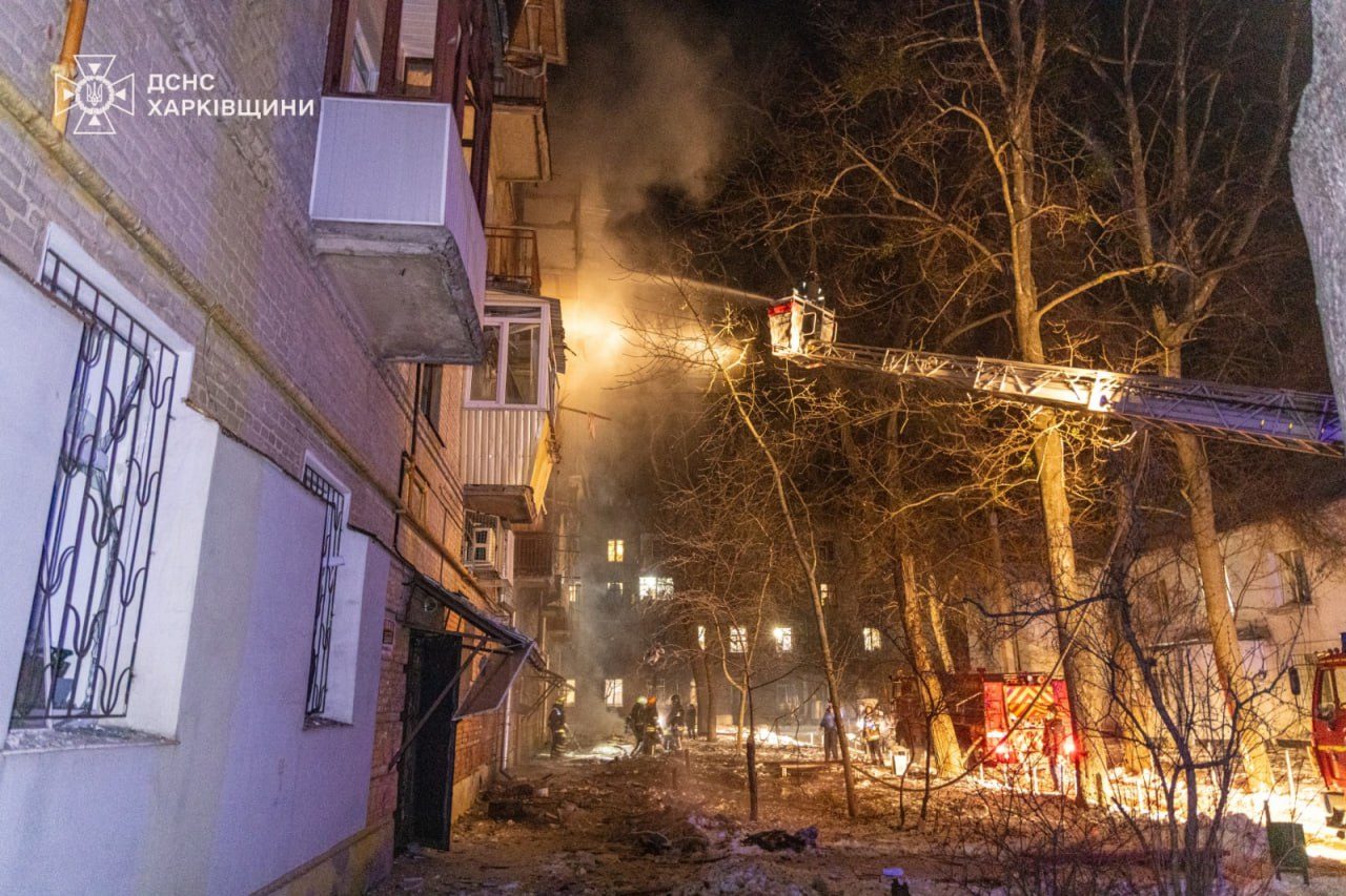 росіяни влаштували комбіновану атаку на Київ та область: подробиці 