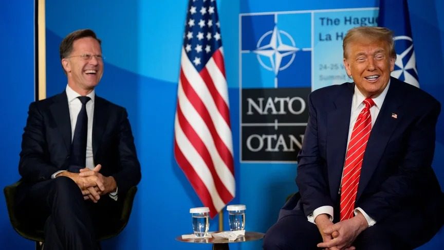 Генсек НАТО внезапно принял сторону Трампа: «Мы должны быть рады»