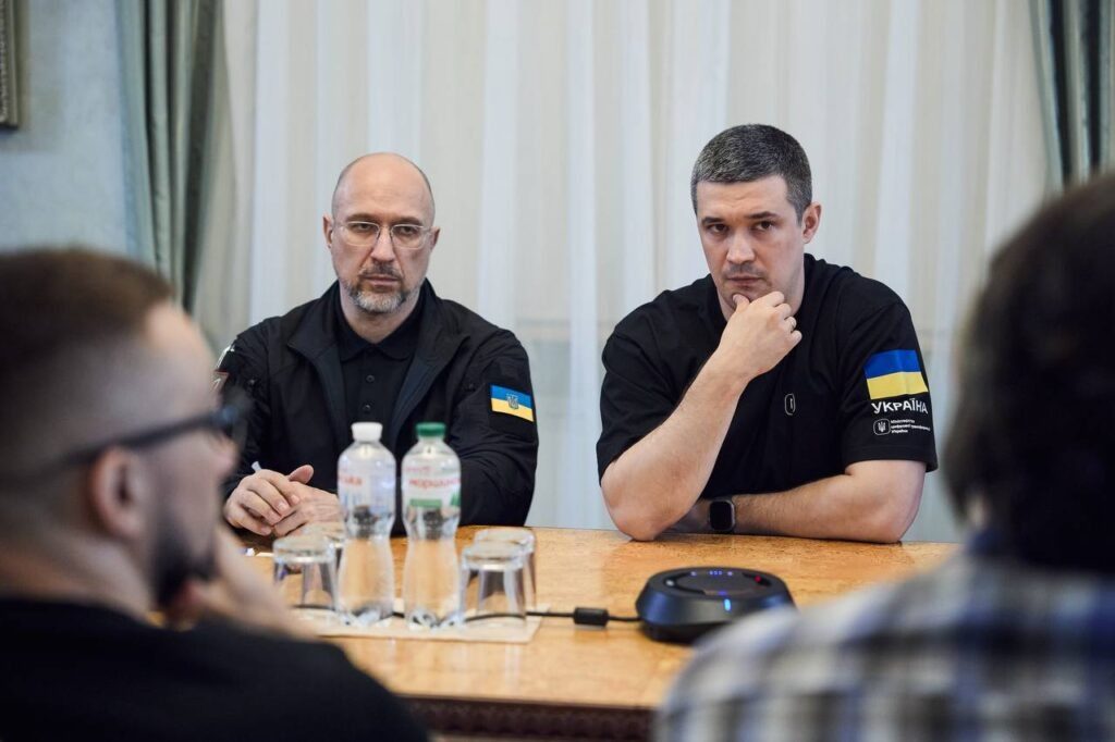 Шмигаль и Федоров подали в отставку: что происходит