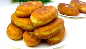 Пирожки на сковороде с сыром и яйцом