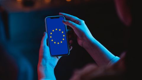 Україна приєднується до зони безплатного роумінгу ЄС: що зміниться