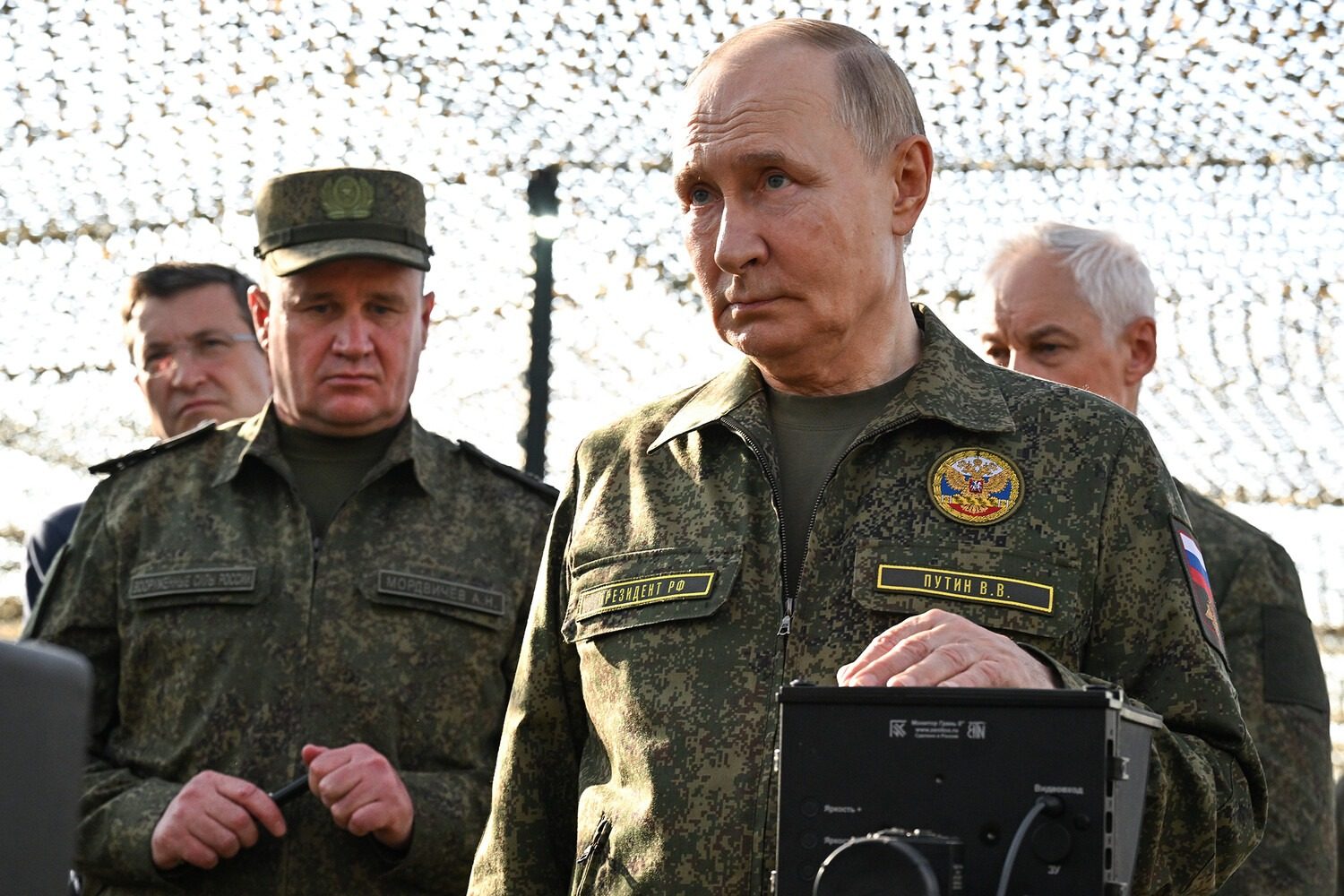 Какие три города Путин намерен захватить до февраля