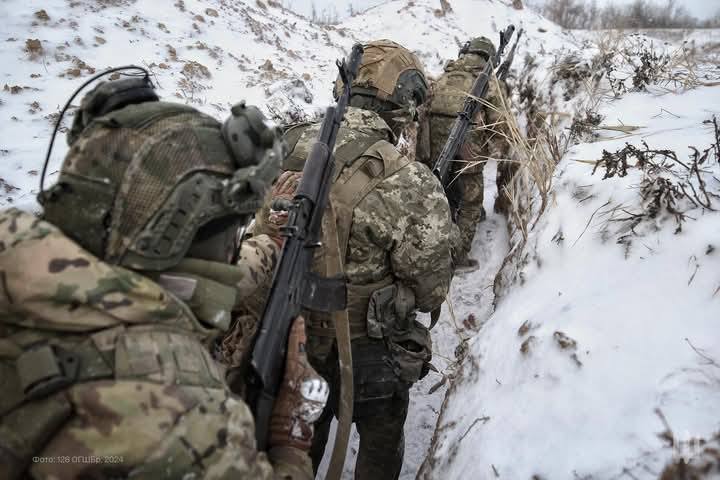Порятунок у Торецьку: воїн ніс пораненого побратима понад 10 км ➤ Prozoro.net.ua