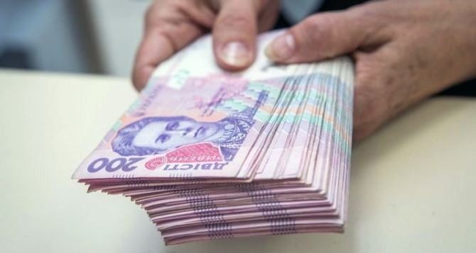Українці старше 55 років отримають по 11 тисяч гривень: деталі