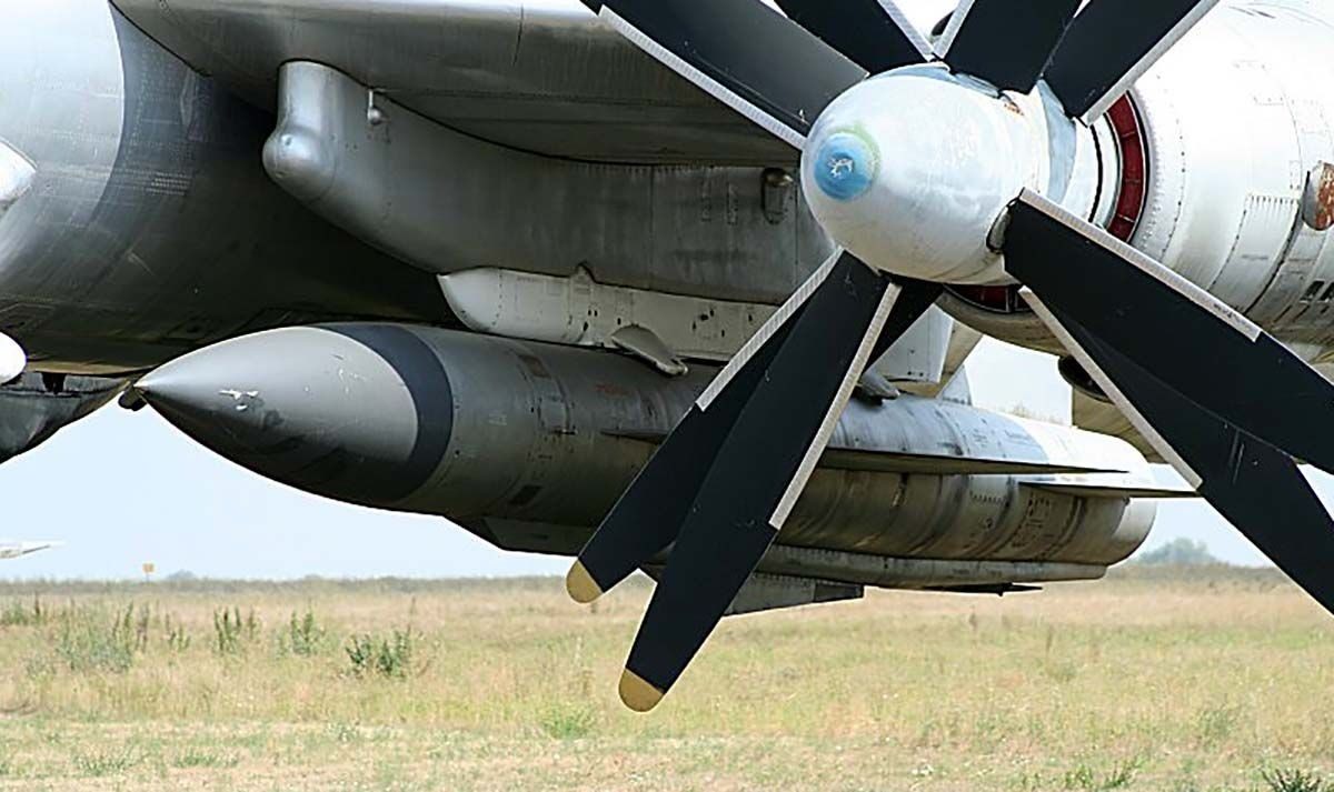 Зранку ракети Х-22 не долетіли до України: експерт пояснив чому