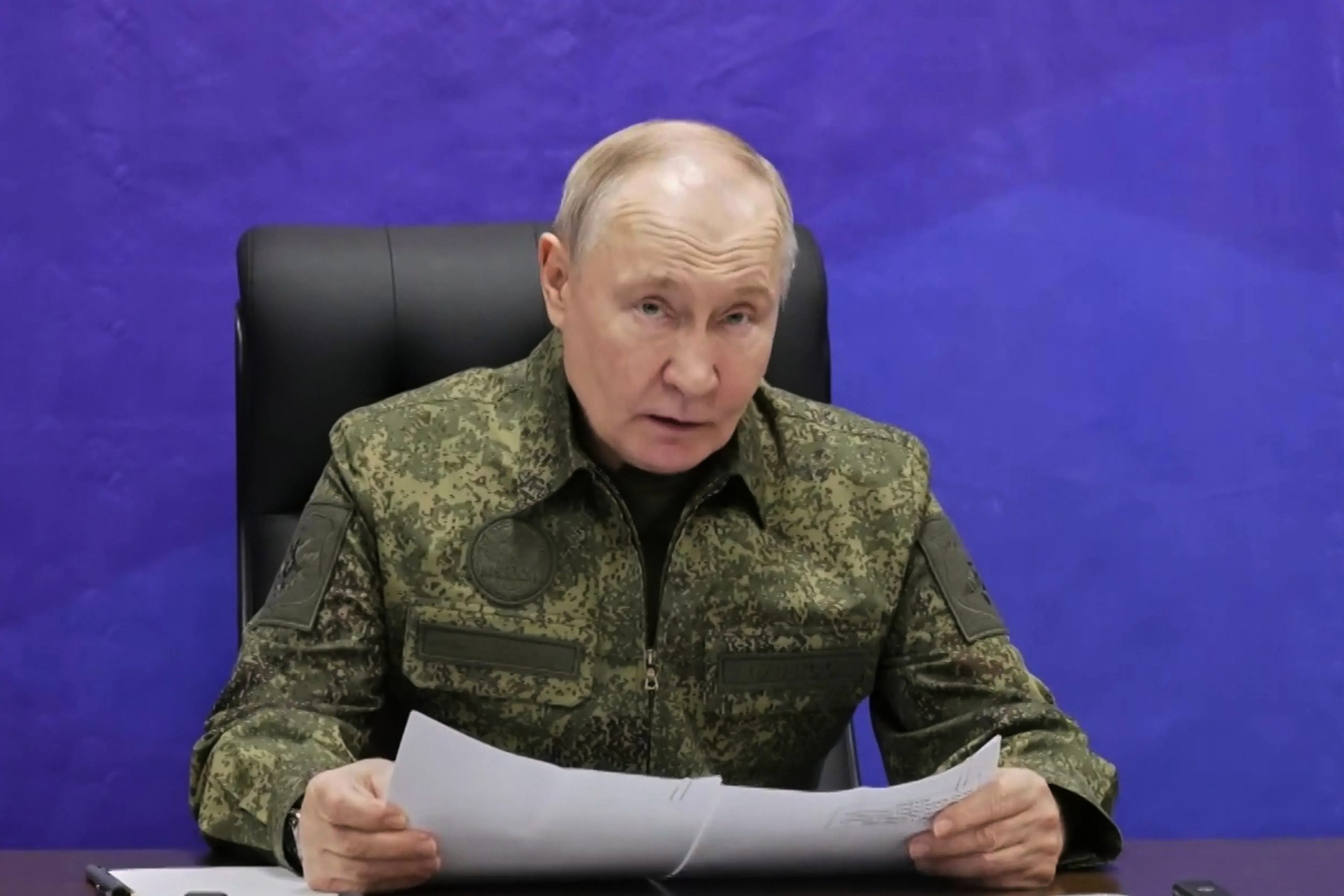 Держит Путина на плаву: кто на самом деле управляет войной в Украине