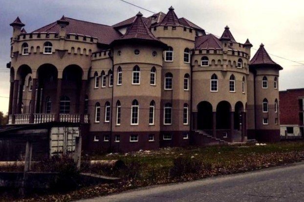 Як звичайне село на Закарпатті перетворилося на українське Монако