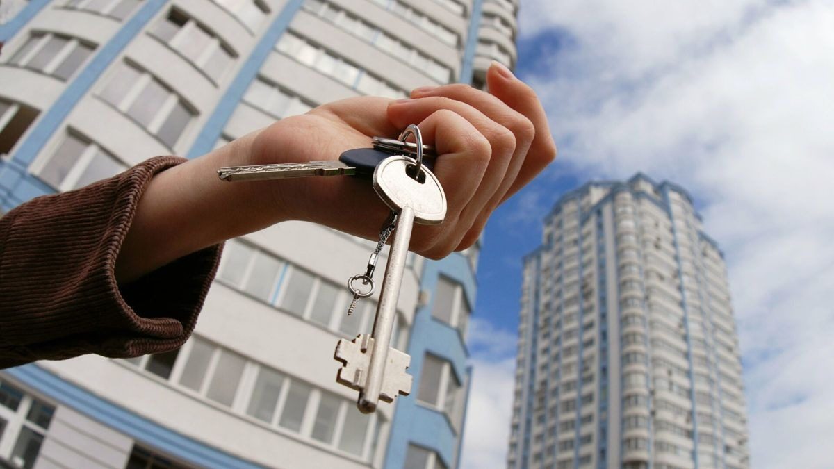 В Раде решили взяться за риелторов: что планируют изменить