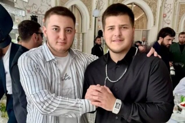 Син Кадирова втратив орган і може осліпнути після ДТП