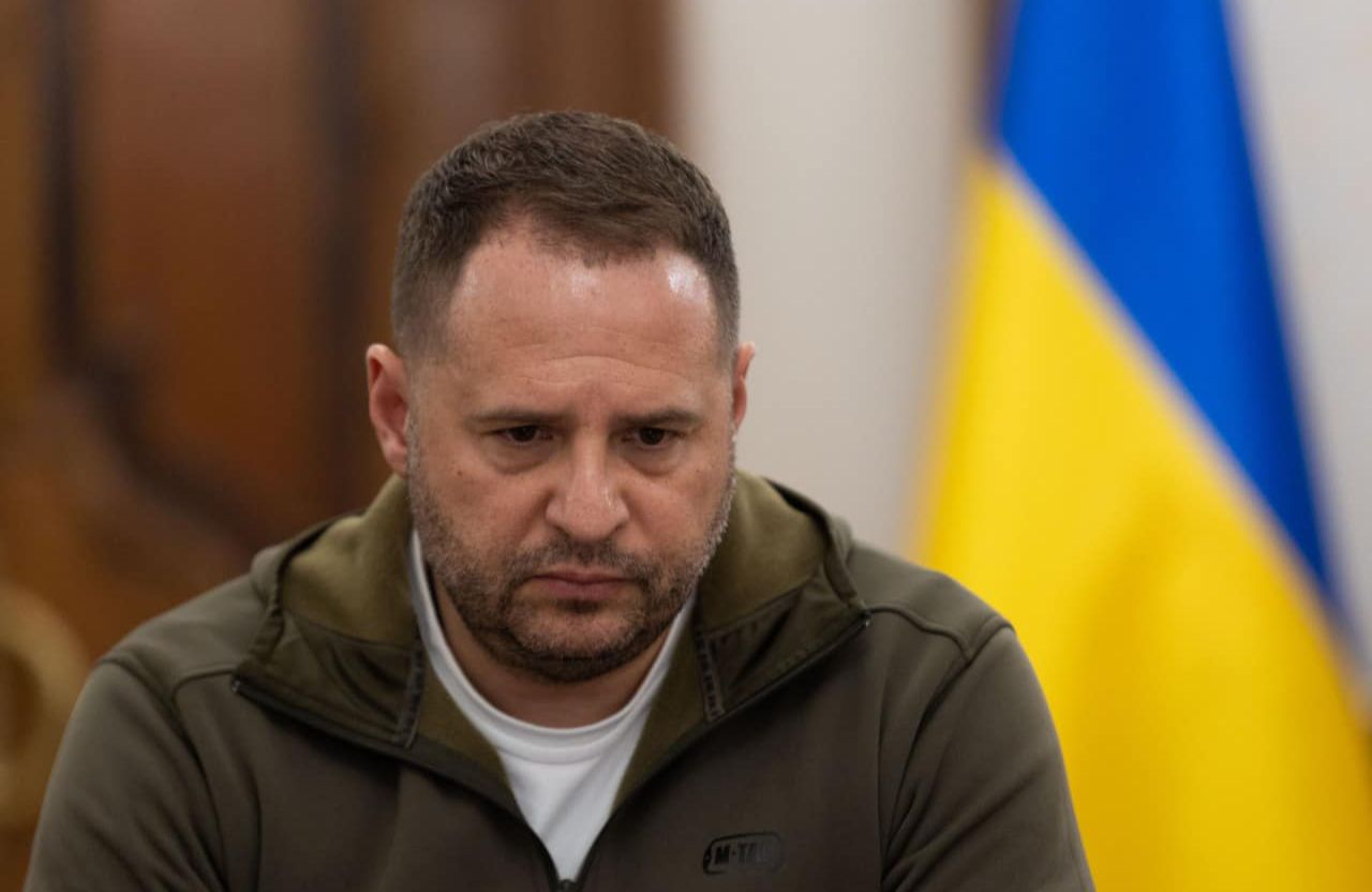 Расследование УП: Ермак продолжает влиять на власть после увольнения