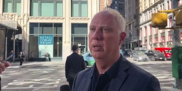 «Пакет Дмитрієва»: Зеленський заявив про можливу угоду США та РФ