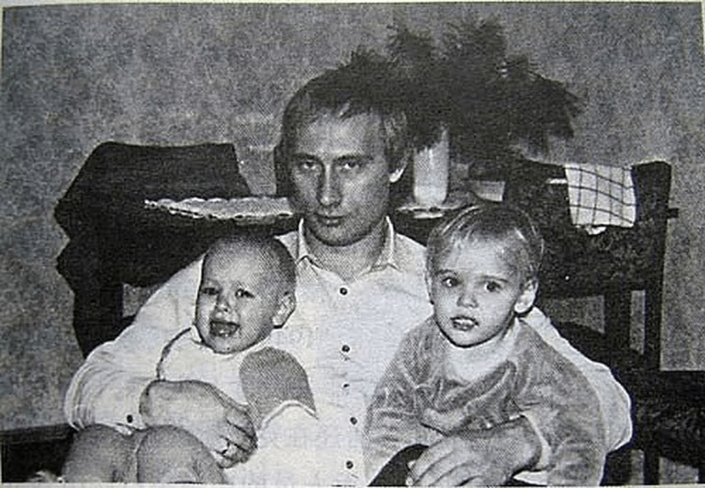 Що відомо про всіх дітей Путіна і де вони зараз 3 Що відомо про всіх дітей Путіна і де вони зараз