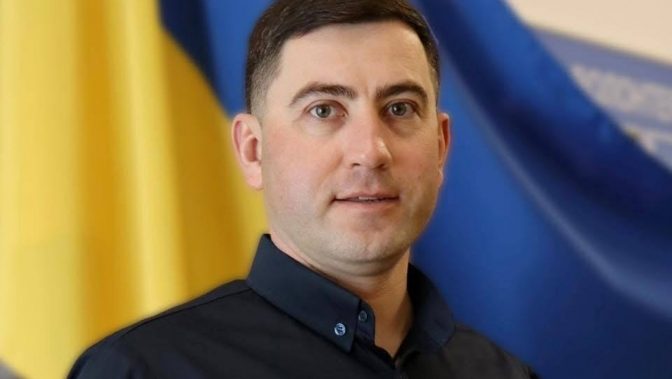 Будете удивлены: чем владеет семья главы Львовской таможни