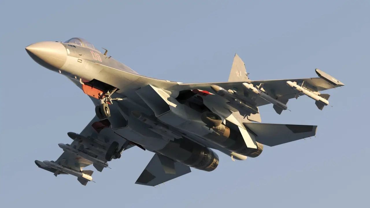Уничтожен российский военный самолет вместе с опытным пилотом