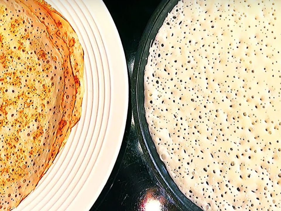 Постные кружевные блины на дрожжах