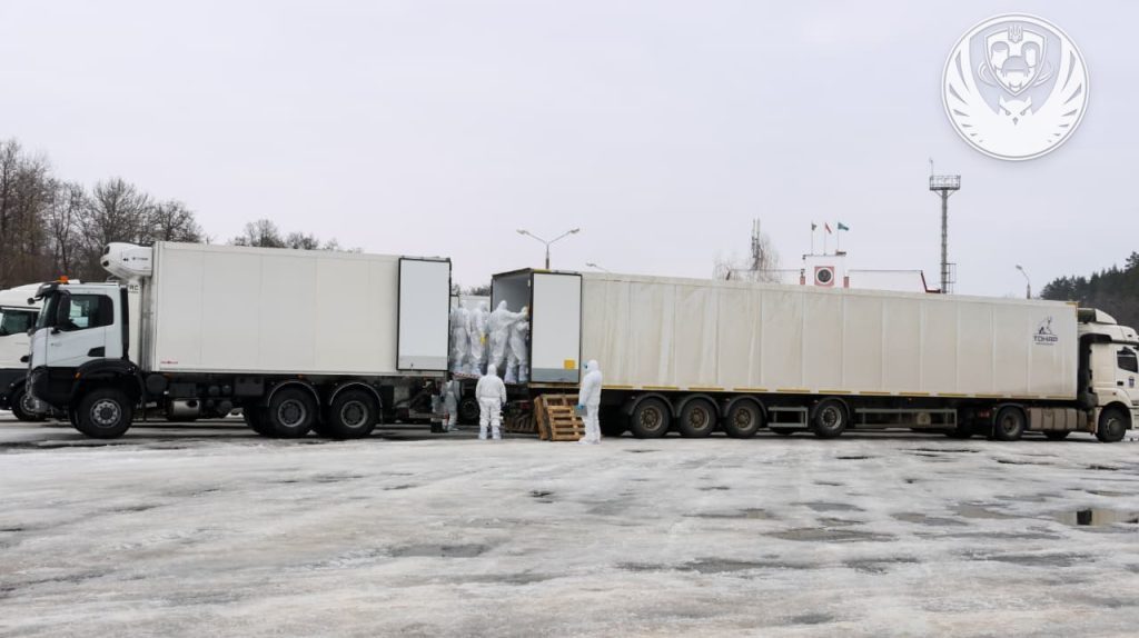 В Україну повернули тіла тисячі загиблих захисників