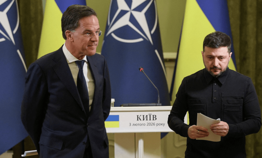 Переплюнул Кличко: Рютте стал героем мемов после одной фразы