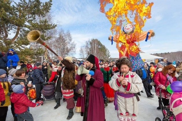 Масляна или Масниця: как правильно называть праздник, — ответ этнографа