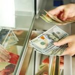 Долар наближається до 45 грн: експерти попередили про ризики ➤ Prozoro.net.ua