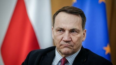 «Вони з’їли зебр, вони вкрали гроші», — Сікорський потролив рекет Угорщини ➤ Prozoro.net.ua
