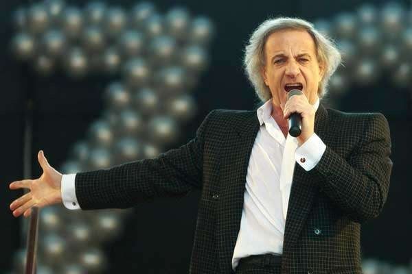 80-летний Василий Зинкевич поднял зал на ноги одной фразой (видео)