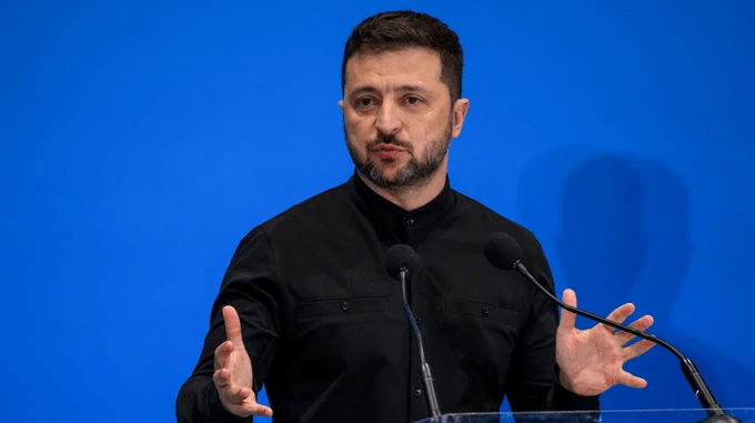 «Питання справедливості»: Зеленський заговорив про повернення чоловіків із-за кордону