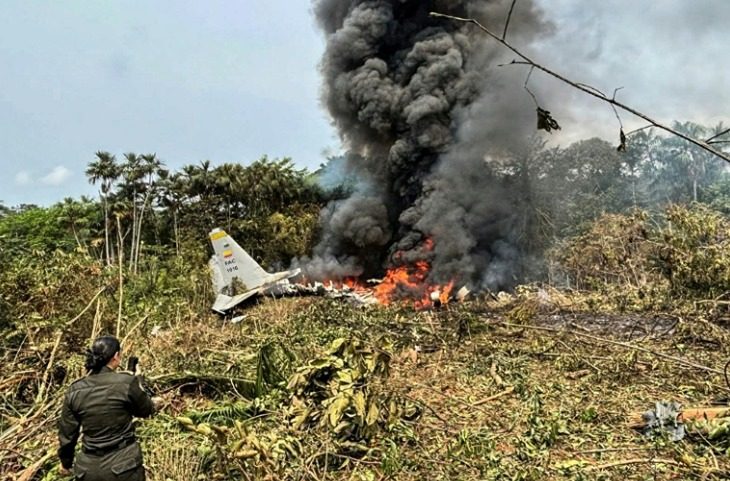 Розбився військовий літак із понад 100 солдатами на борту: деталі