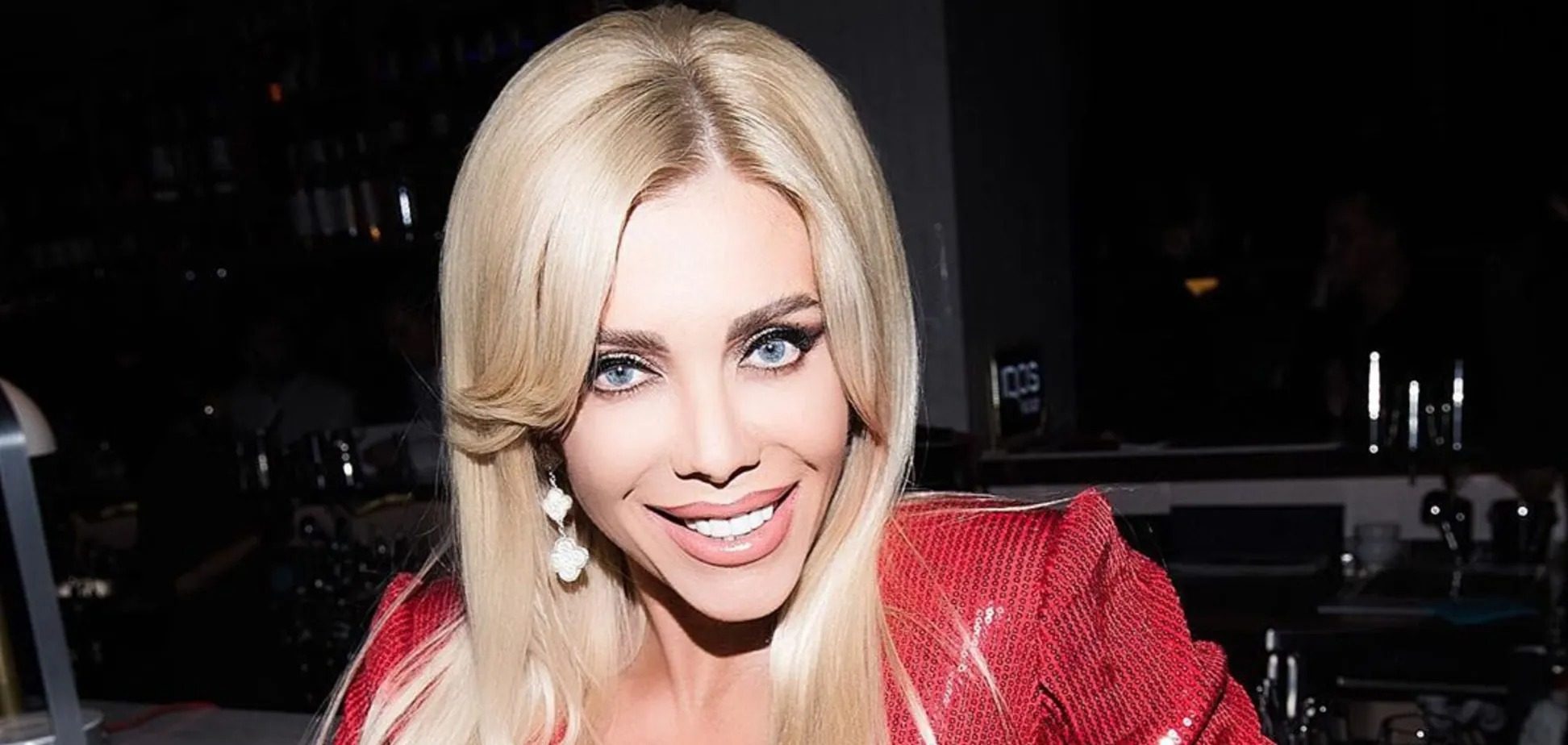 47-летняя известная ведущая впечатлила кадрами свадьбы в Абу-Даби