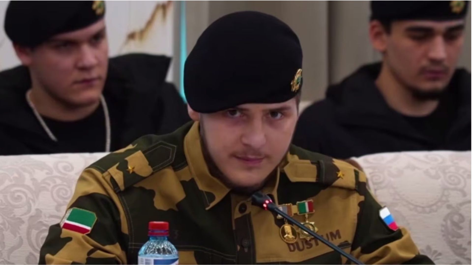Син Кадирова після ДТП з’явився на публіці: його виступ висміяли в мережі (відео) ➤ Prozoro.net.ua
