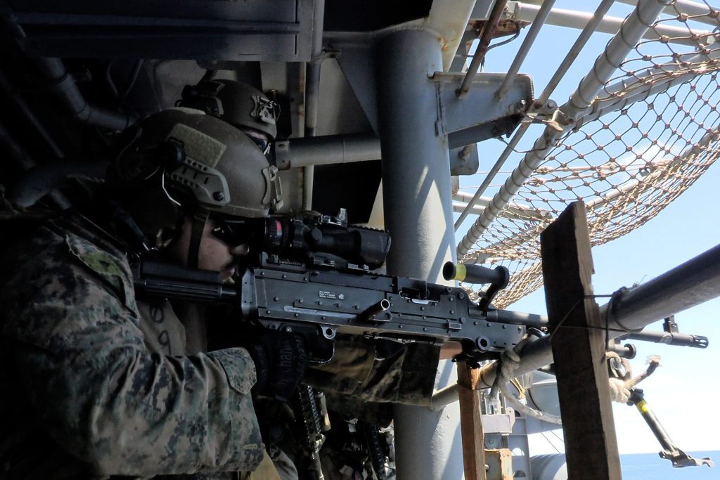 США отправили десант с тысячами военных на Ближний Восток (фото) 5 США отправили десант с тысячами военных на Ближний Восток (фото)