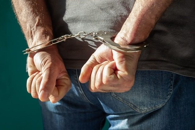 СБУ задержала агента ГРУ, который наводил удары на Краматорск и поджигал технику ВСУ