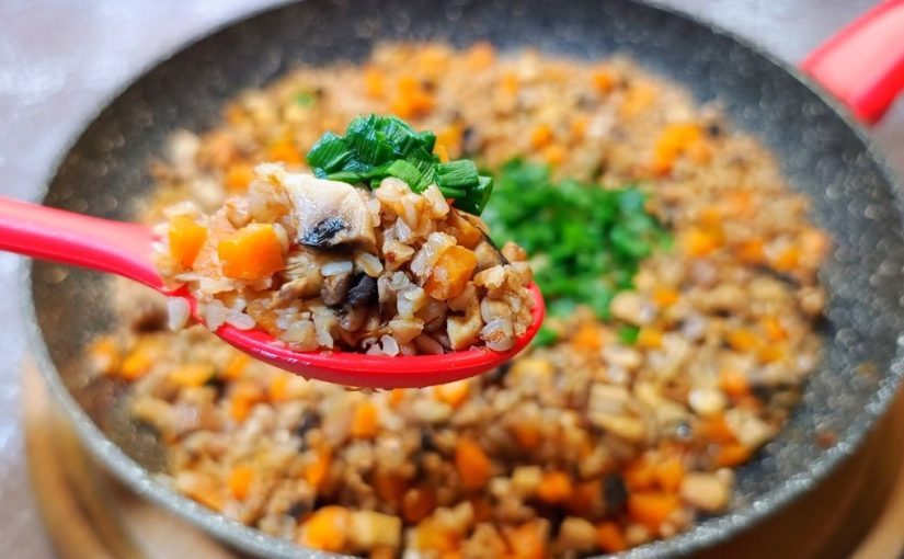 Рассыпчатая гречка с овощами и пряностями ➤ Prozoro.net.ua