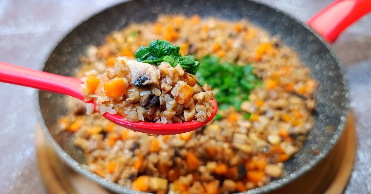 Розсипчаста гречка з овочами та прянощами ➤ Главное.net